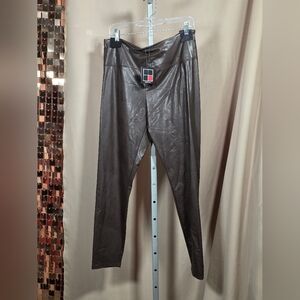 NWT Carré Noir Brown Vegan Leather Leggings Size Large